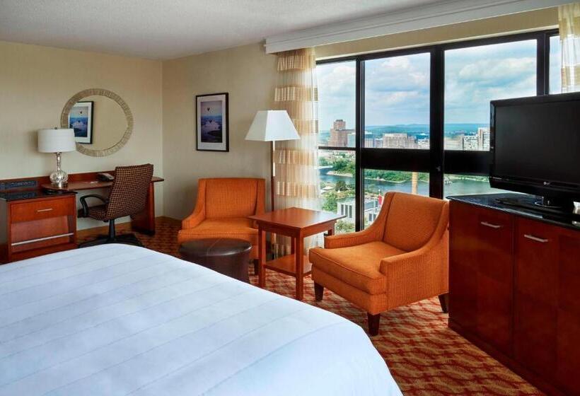 חדר אקזקיוטיב חדר קינג, Ottawa Marriott