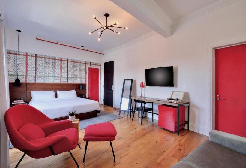 Номер Deluxe Кровать Кинг, The Walper Hotel, Part Of Jdv By Hyatt