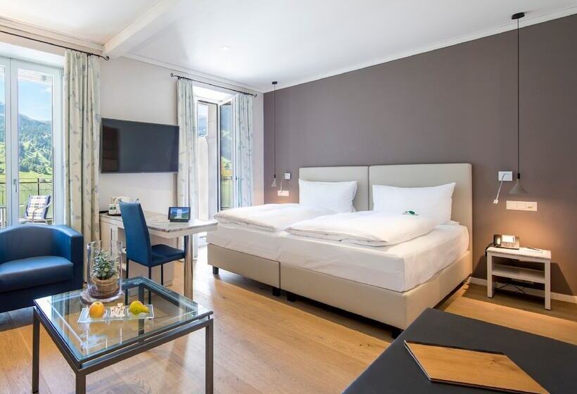 Habitación Triple Clásica, Belvedere Swiss Quality