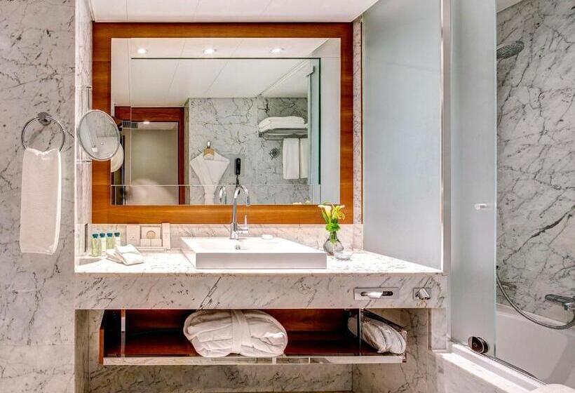اتاق استاندارد اینتریور, Fairmont Grand Hotel Geneva