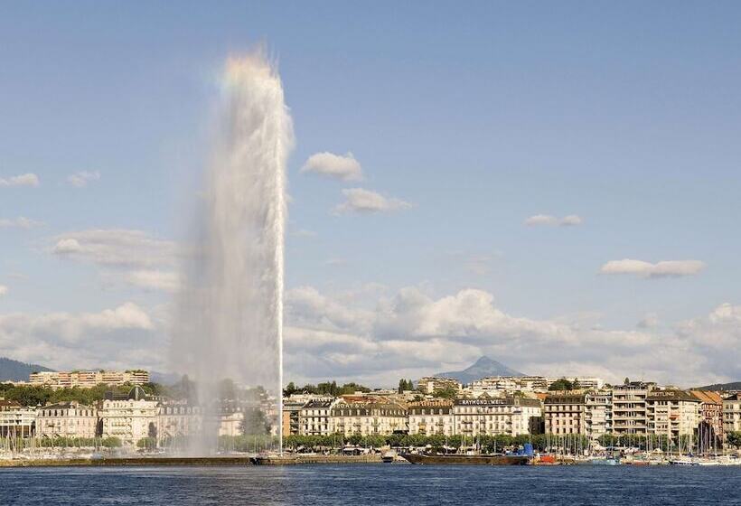 اتاق استاندارد با چشم‌انداز دریاچه, Fairmont Grand Hotel Geneva
