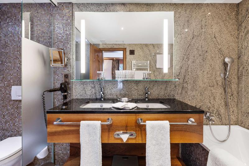 Номер Deluxe, Grand Hotel Zermatterhof