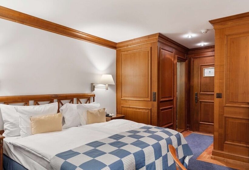 Классический Номер с Видом, Grand Hotel Zermatterhof