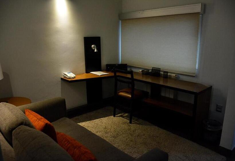 سوییت جونیور, Natalino Hotel Patagonia