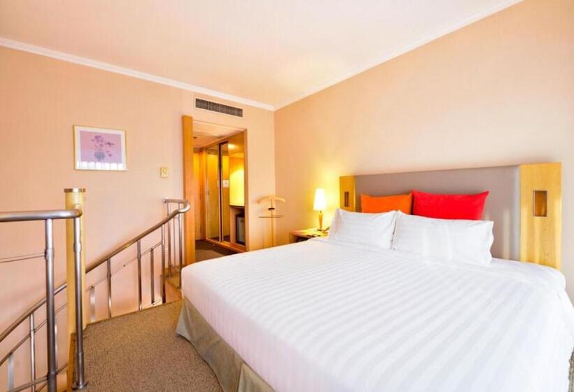 سوییت دوبلکس, Beijing Xinqiao