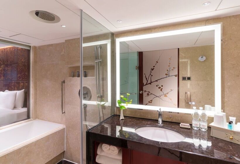 Номер Deluxe, China Hotel Guangzhou