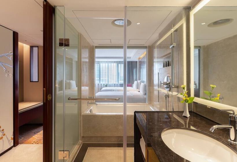 Номер Executive, China Hotel Guangzhou