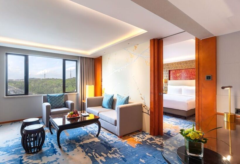 Президентский Люкс, China Hotel Guangzhou
