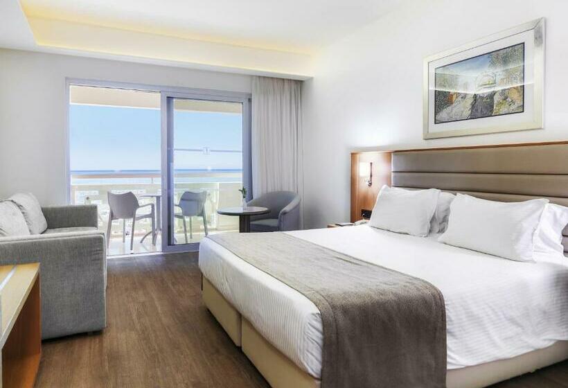 家庭间, St Raphael Resort