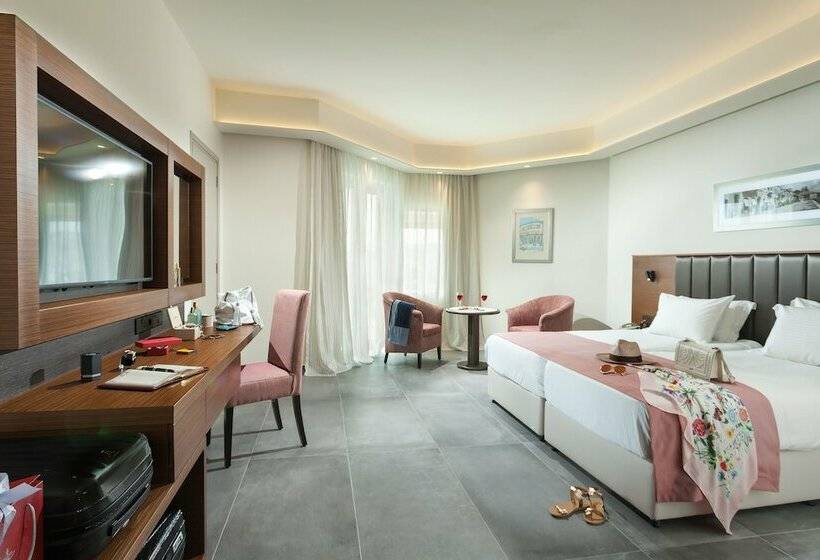 带海景的标准房, St Raphael Resort