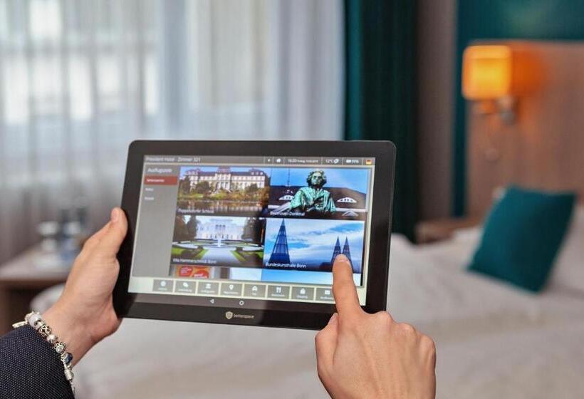 اتاق سوپریور, President