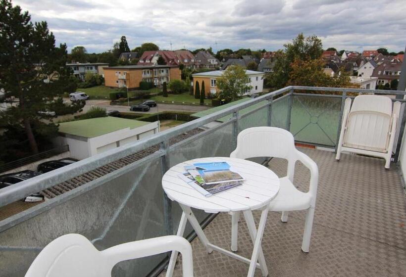 Quarto Estandar Individual com Sacada, Zur Schönen Aussicht