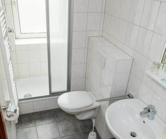 Standart Tek Kişilik Oda, Zwehrener Hof
