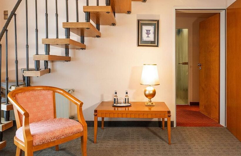 Полулюкс, Best Western Victor S Residenz Hotel Rodenhof