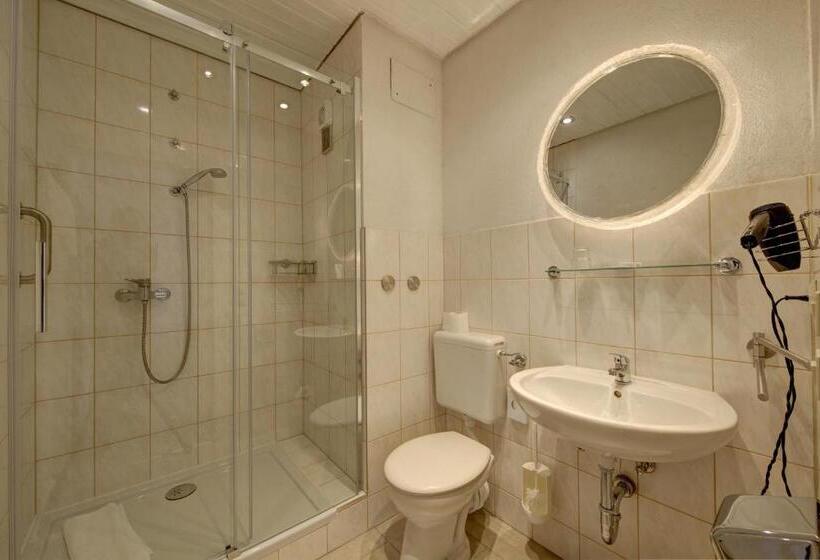 Апартаменты 1 Спальня, Apart Hotel Deutschmeister