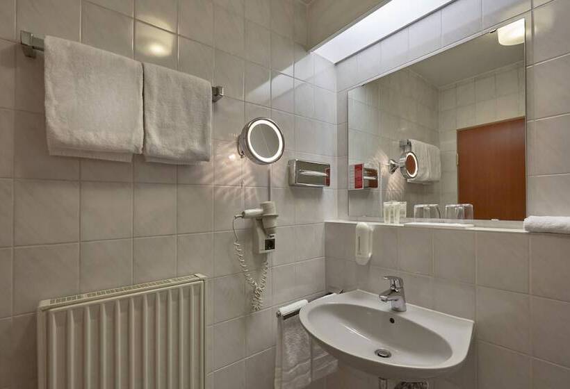 Номер Стандарт Индивидуальный, Garner Hotel Mannheim City By Ihg