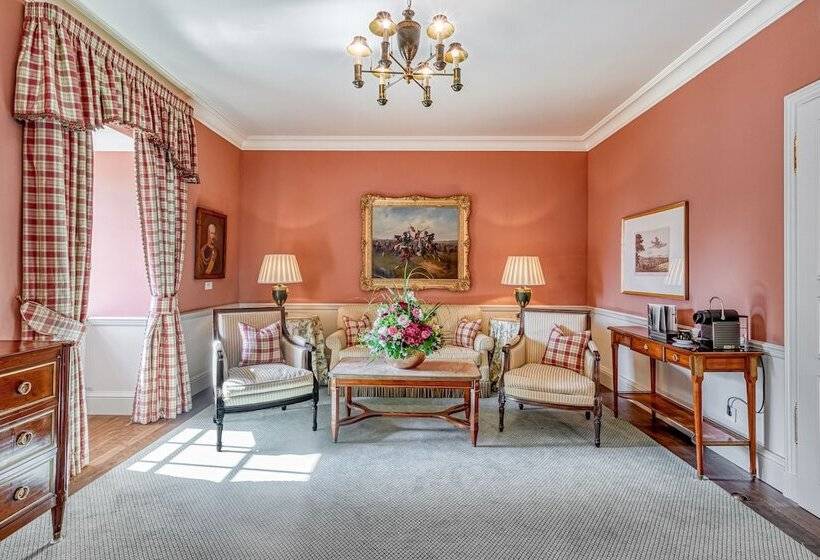 小型豪华套房, Wald & Schlosshotel Friedrichsruhe