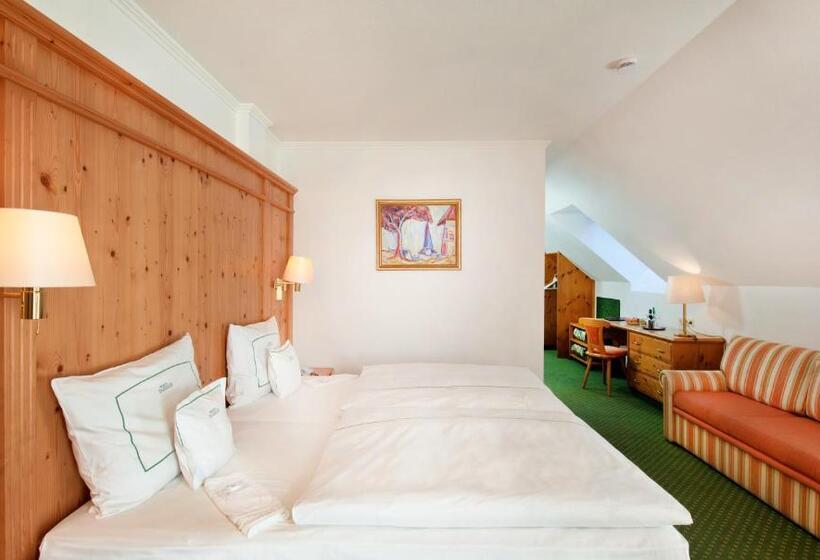 스탠다드 스튜디오, Berghotel Jägerhof S