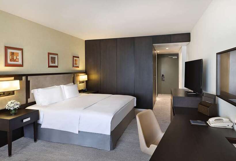 이그제큐티브 룸 킹사이즈 침대, Hilton Munich City