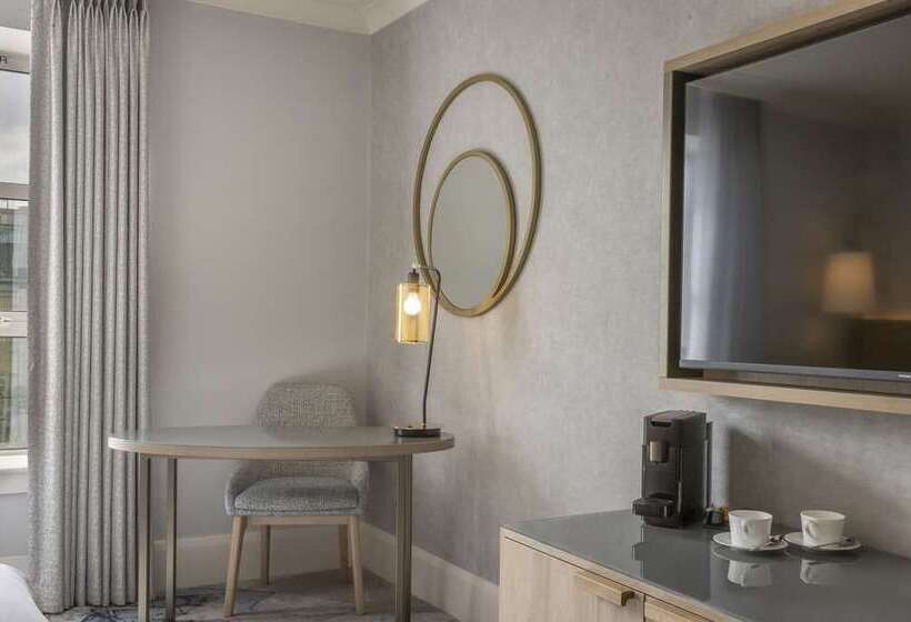 行政房间, Hilton Munich City