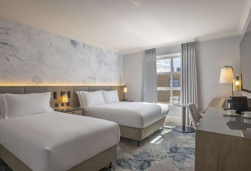 行政房间, Hilton Munich City
