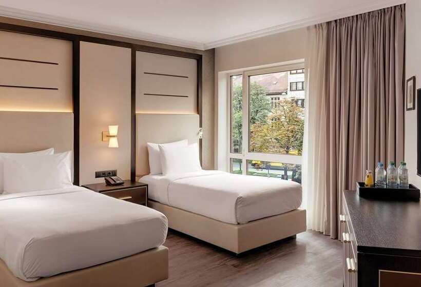장애인을 위한 스탠다드 룸, Hilton Munich City