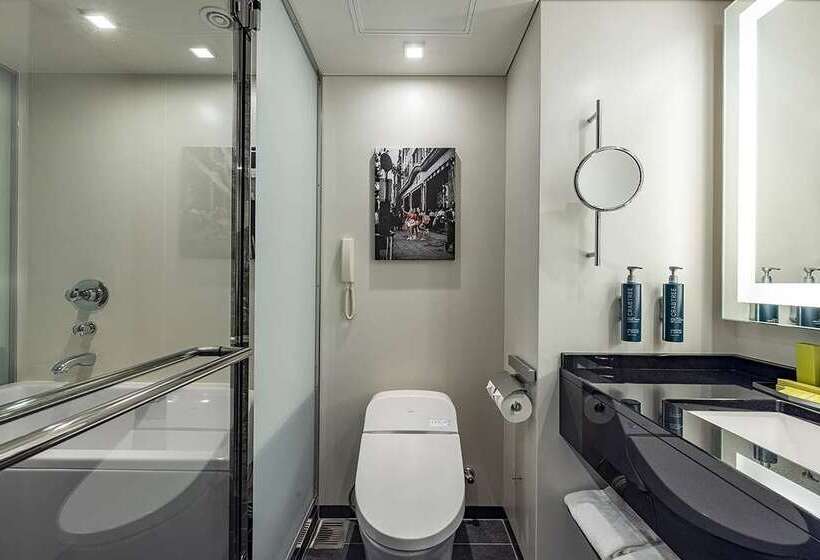 行政房间, Hilton Munich City