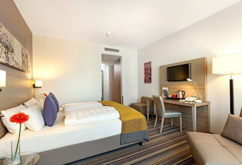Номер Superior, Leonardo Hotel Munich City North