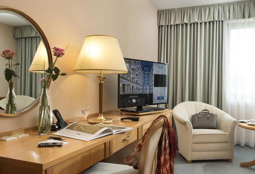 수피리어 룸, Maritim Hotel Magdeburg