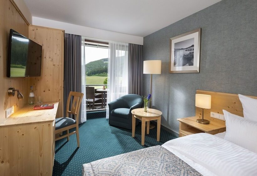 Номер Комфорт, Maritim Titisee