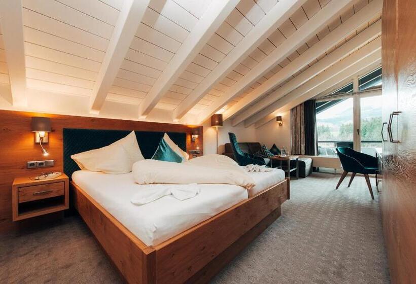 Номер Стандарт с Балконом, Parkhotel Burgmühle