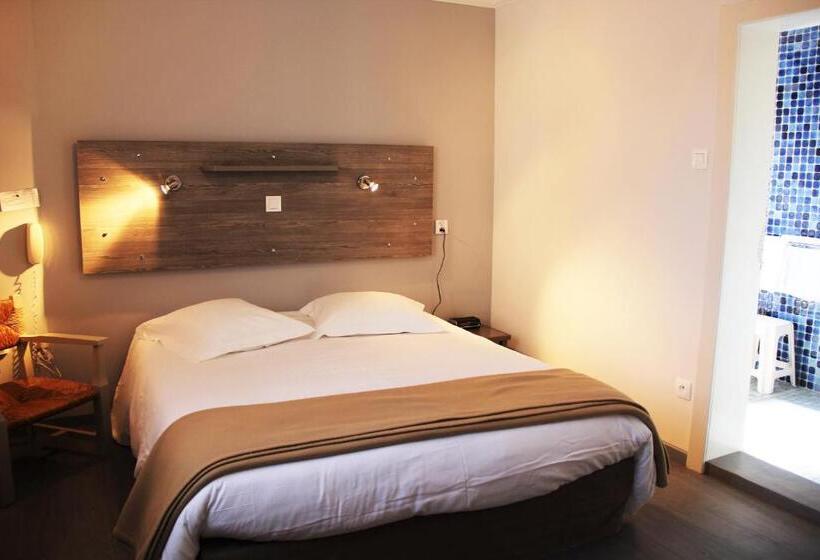 Номер Стандарт, Hostellerie Au Cygne