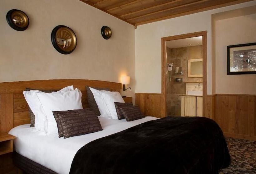 سوییت دوبلکس, Hôtel Chalet Mounier