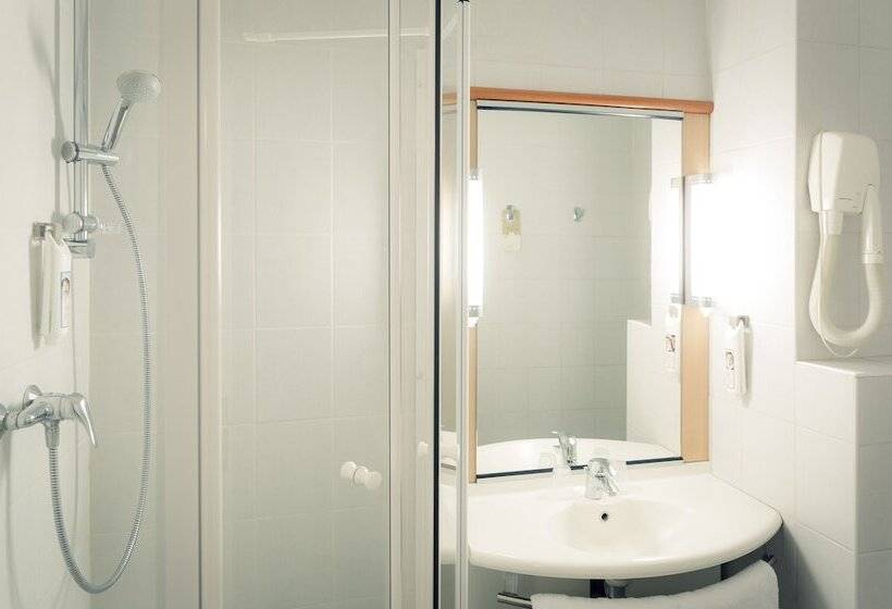 Номер Стандарт, Ibis Tours Centre Gare