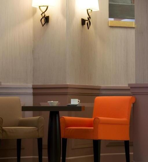 Номер Стандарт Индивидуальный, The Originals City, Hôtel Astoria Vatican, Lourdes