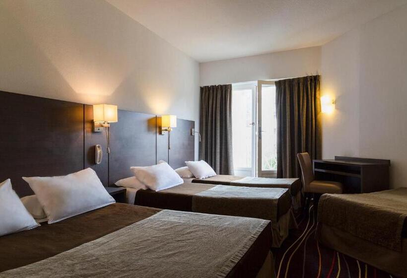 Четырехместный Номер Стандарт, The Originals City, Hôtel Astoria Vatican, Lourdes