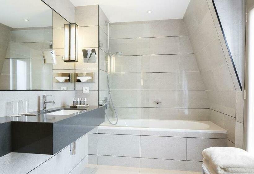 Suite, Balmoral Champselysees