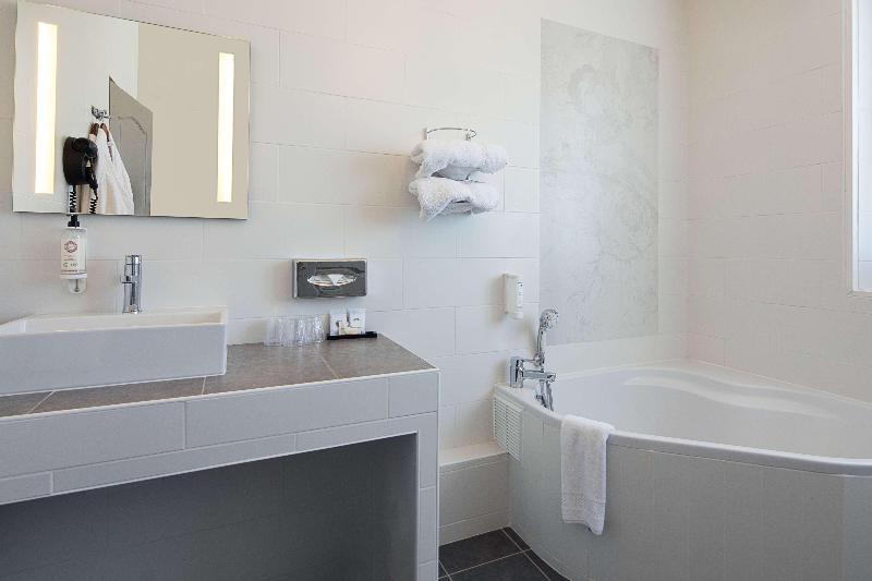 Quarto standard, Best Western Central