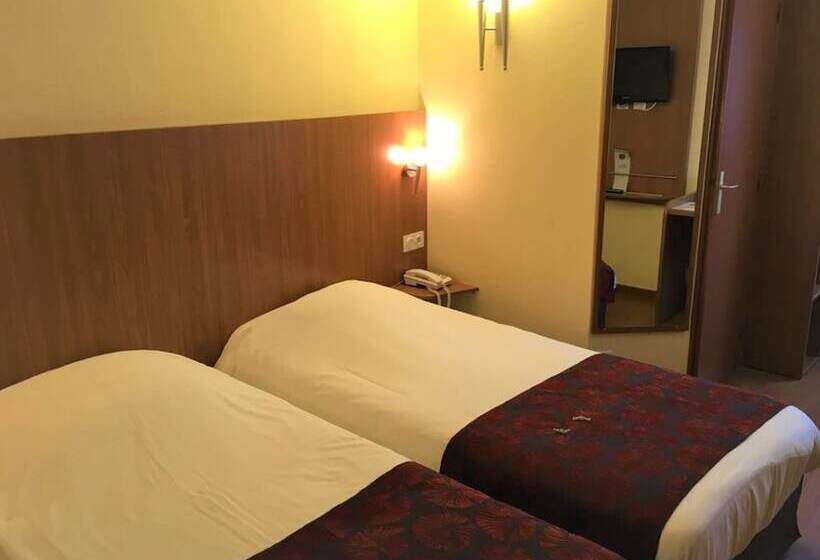 Номер Стандарт, Brit Hotel Poitiers Beaulieu