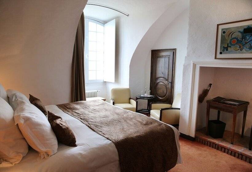 חדר קלאסי, Chateau De Mercues
