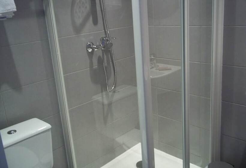 Номер Стандарт Трехместный, Hôtel Belazur