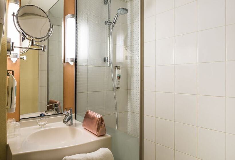 Номер Стандарт, Ibis Paris Pont De Suresnes Longchamp