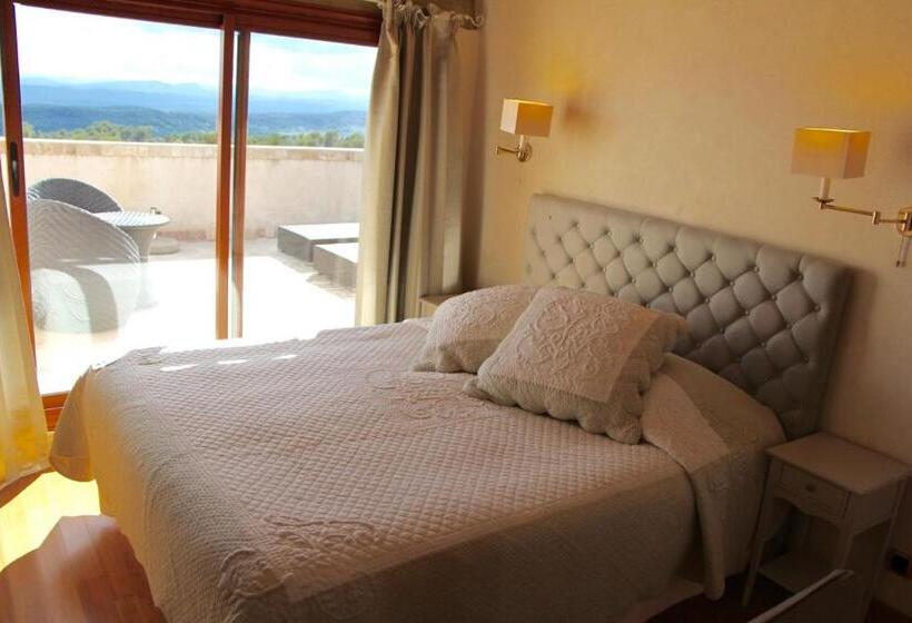 Полулюкс, La Petite Auberge