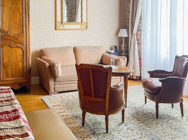 Полулюкс, & Spa De La Bretesche