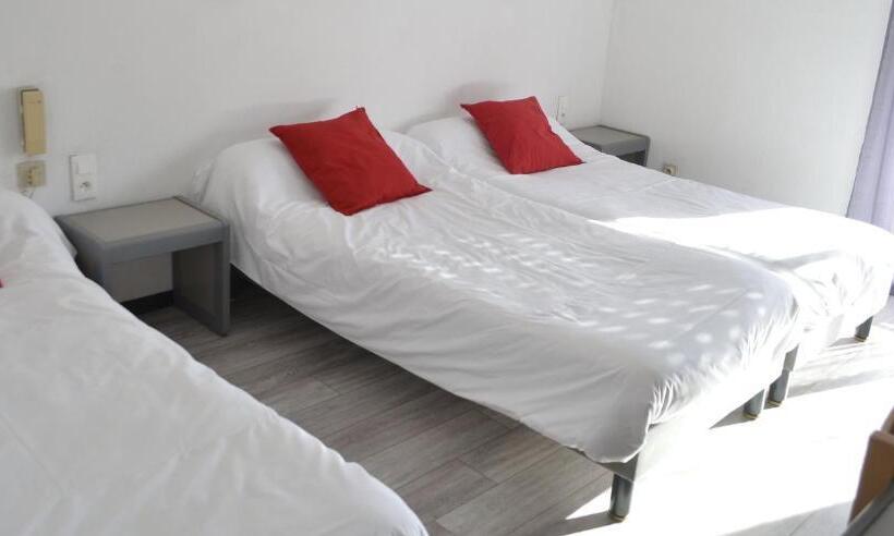 Трехместный Номер Комфорт, Hôtel Les Mimosas