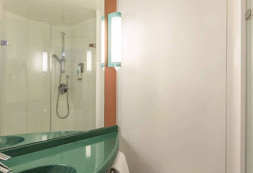 Номер Стандарт Двуспальная Кровать, Ibis Lyon Est Bron