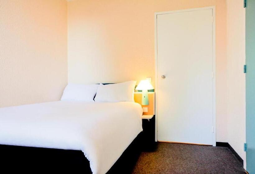 Номер Стандарт Смежный, Ibis Lyon Est Bron