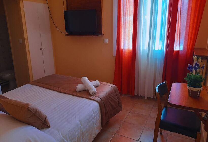 Номер Стандарт, Le Catalan   Hôtel Et Appartements