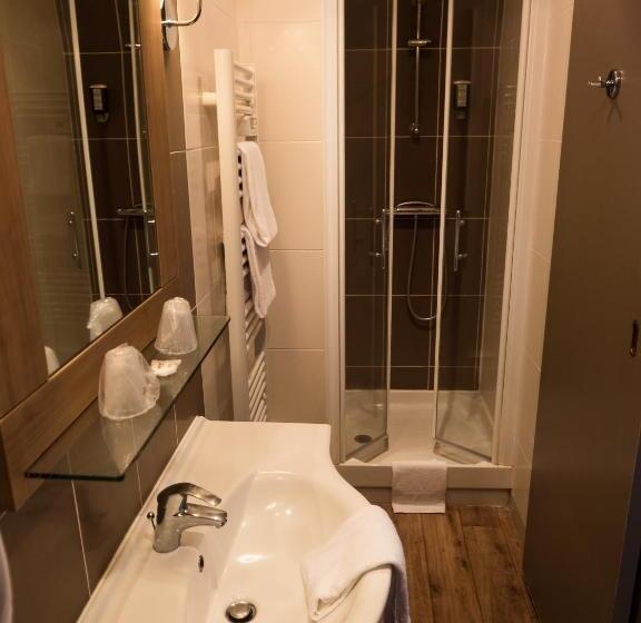 Трехместный Номер Комфорт, Logis Hotel Majestic Chatelaillon Plage   La Rochelle