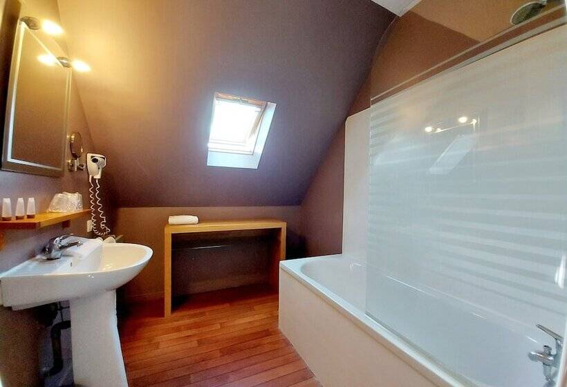 Quarto Triplo Estandar, Mondial